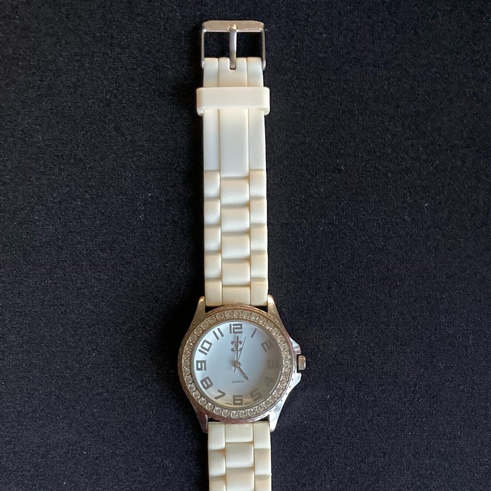 Watch: White and Silver
